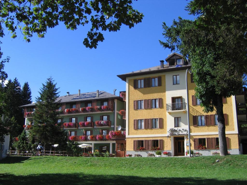Albergo Monteverde Lavarone Exterior photo